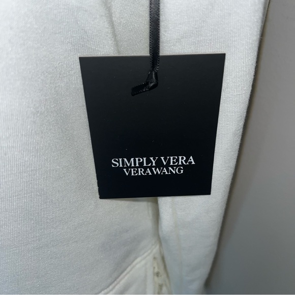 NWT Simply Vera Vera Wang women’s small white long sleeve lace hem shirt - Picture 6 of 10